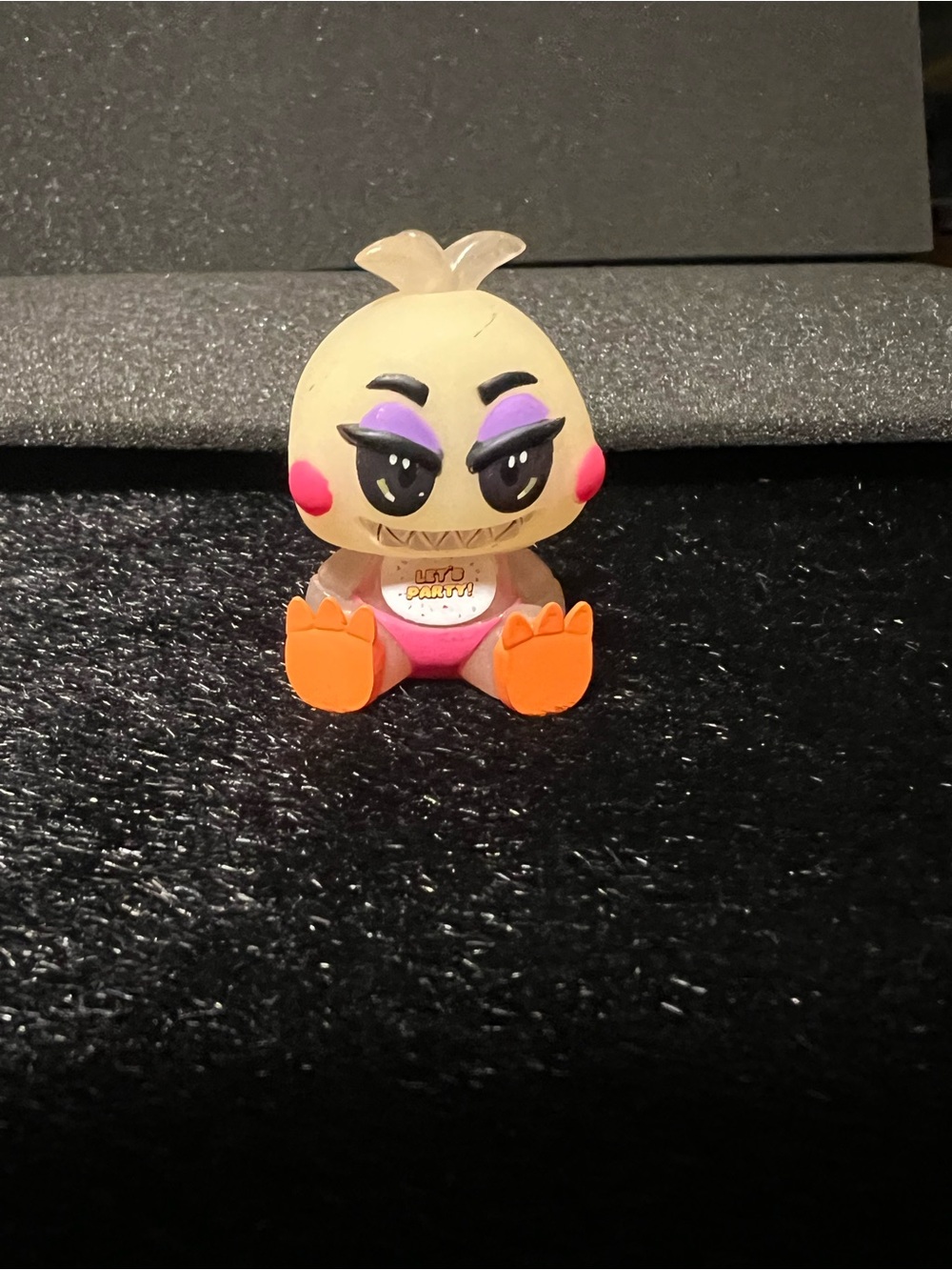 CHICA - FUNKO MYSTERY MINI  FIVE NIGHTS AT FREDDY'S - RARE - 1/36 VINYL
